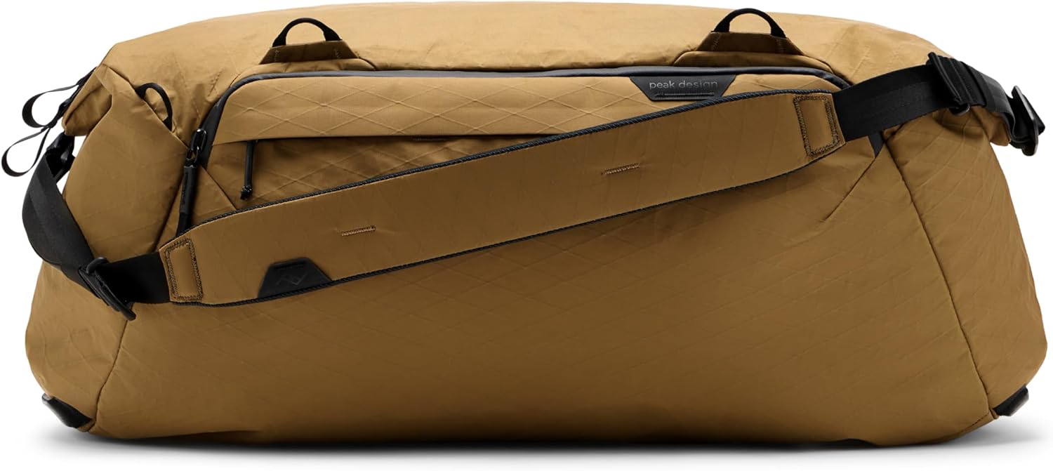 Peak Design Travel Duffel 35L, Sage, Extra-Wide Single Zip Access, Weatherproof Shell, 4 External Pockets, Fits Packing Cubes & Camera Cubes, Ideal for Weekend Trips, Versatile Duffel Bag for Travel